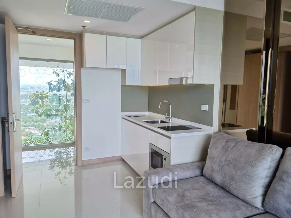 Luxury Condo Riviera Jomtien 32nd floor Modern Decoration