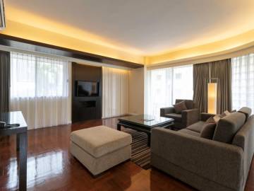 4 Beds 313 Sqm Apartment for rent