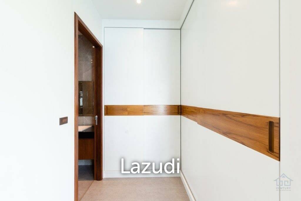 Luxury Modern 2 storey 3 bed pool villa very close to Kao Takieb Beach