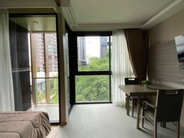 1 Bed 28 Sqm Urbitia Thonglor For Rent