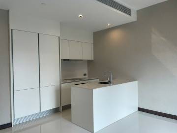2 Bed 2 Bath 94 SQ.M. Q1 Sukhumvit