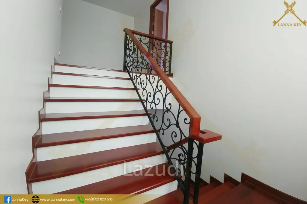Brand-New Large 2-Storey Villa Modern Lanna Style