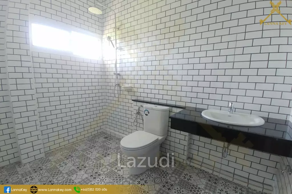 Brand-New Large 2-Storey Villa Modern Lanna Style