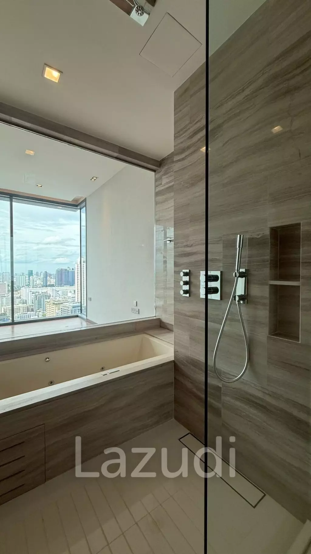 Q1 Sukhumvit: The Pinnacle of Ultra-Luxury Living at BTS Nana