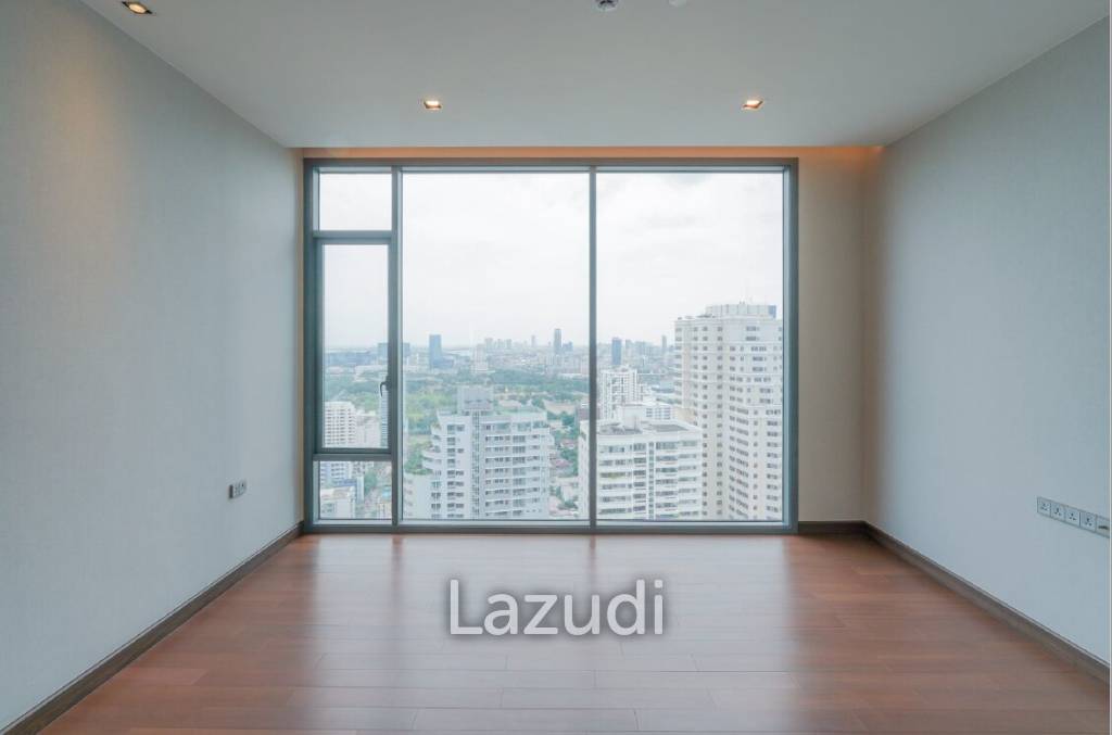 3 Bed 3 Bath 203.97 SQ.M Q1 Sukhumvit