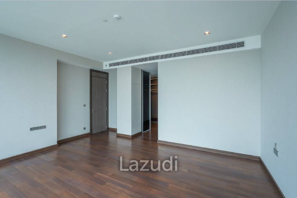 3 Bed 3 Bath 203.97 SQ.M Q1 Sukhumvit