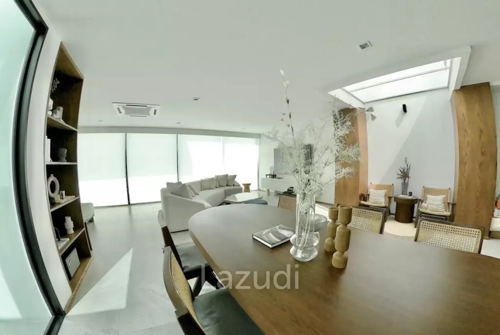 Beachfront Modern 4 bed pool villa
