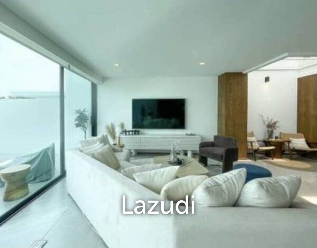 Beachfront Modern 4 bed pool villa