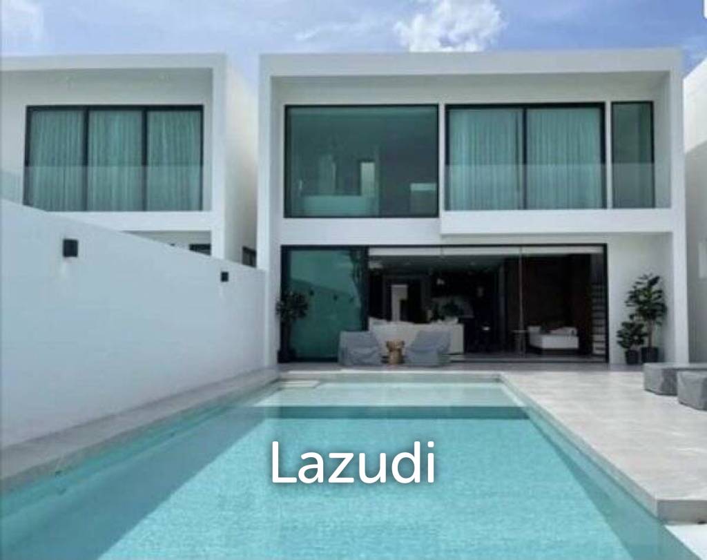 Beachfront Modern 4 bed pool villa