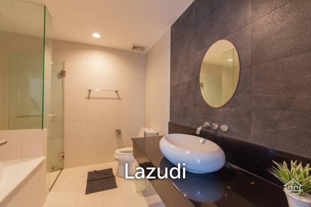 NEW RENOVATED CONDO  : Great Value 2 bed condo with nice views