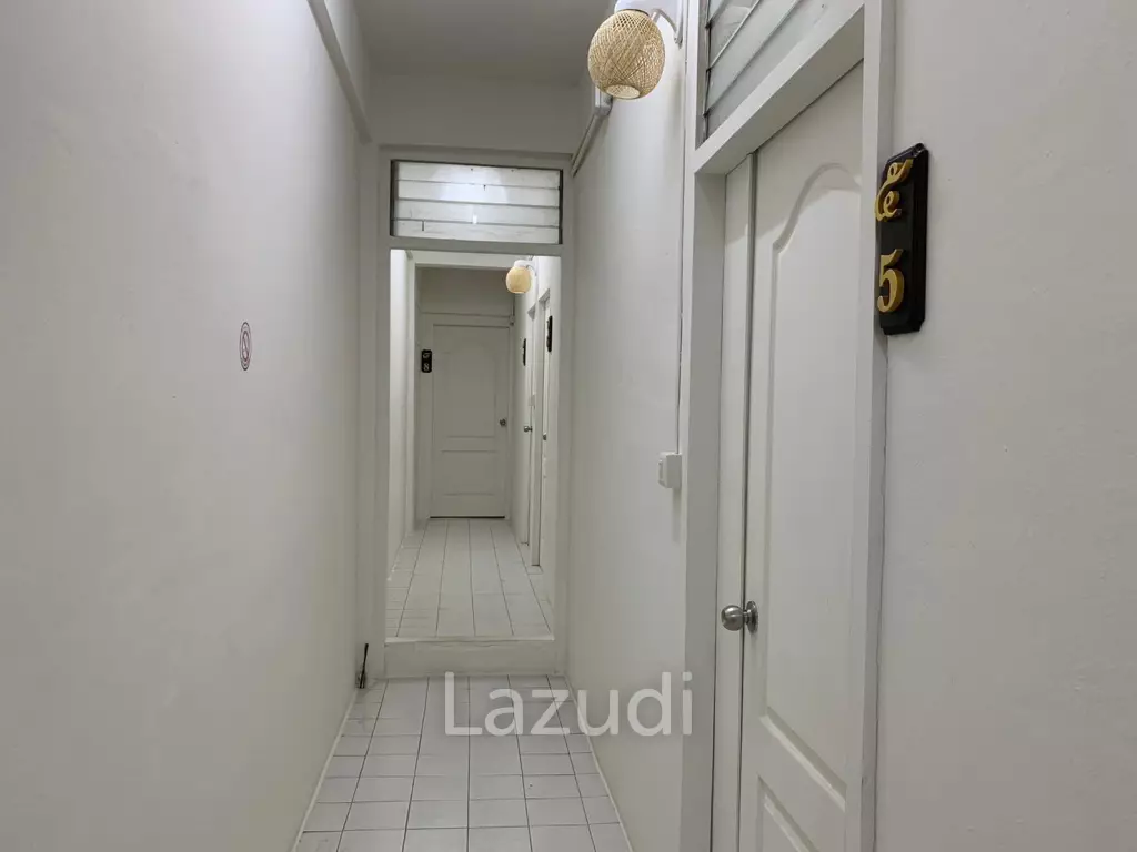 4 Bed 3 Bath Town House in Sukhumvit 15
