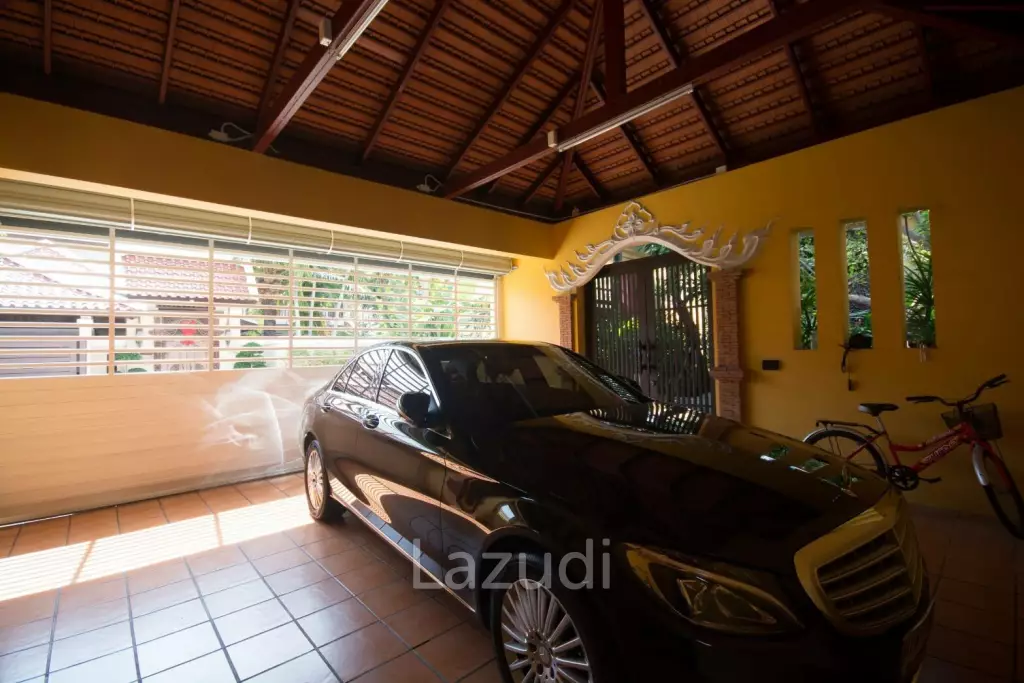Teak House For Sale at Chateau Dale