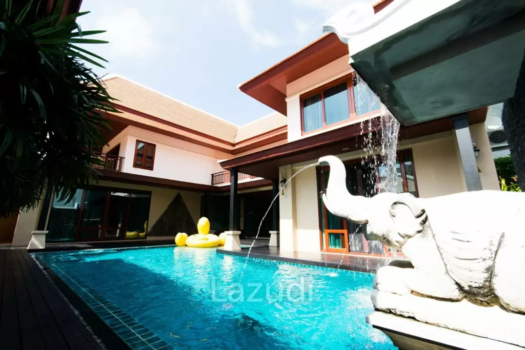 Teak House For Sale at Chateau Dale