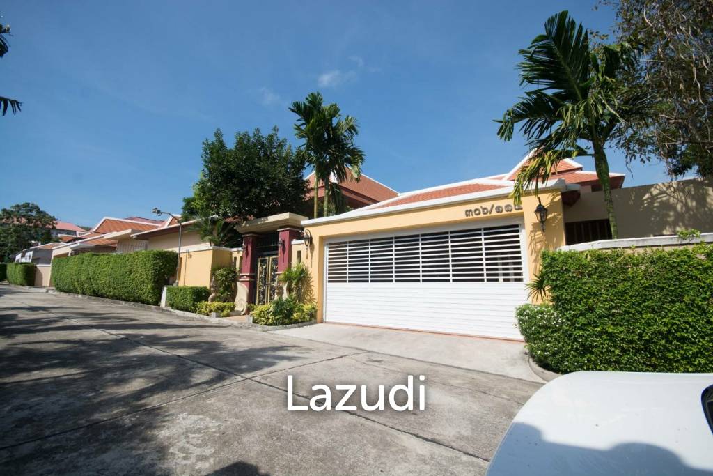 Teak House For Sale at Chateau Dale