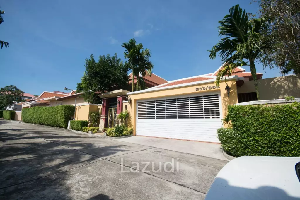 Teak House For Sale at Chateau Dale