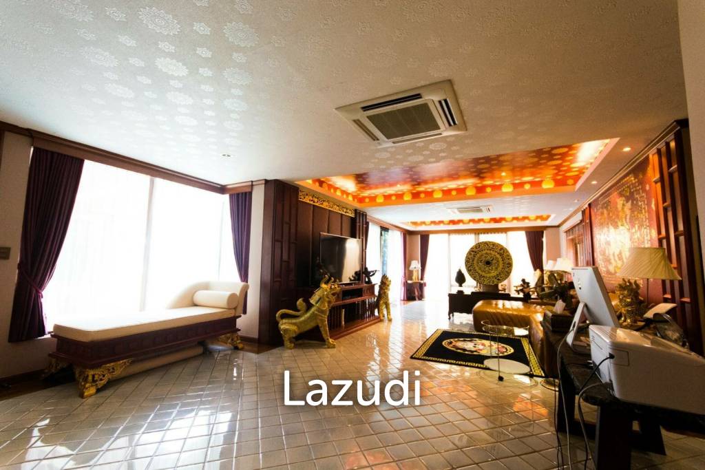 Teak House For Sale at Chateau Dale