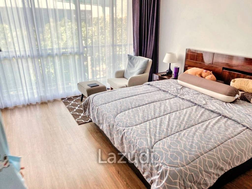 3 Bed 3 Bath 152 SQ.M at Baan Klang Krung Rama 9