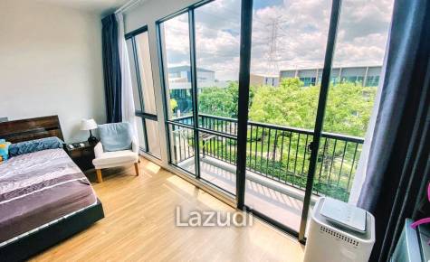 3 Bed 3 Bath 152 SQ.M at Baan Klang Krung Rama 9