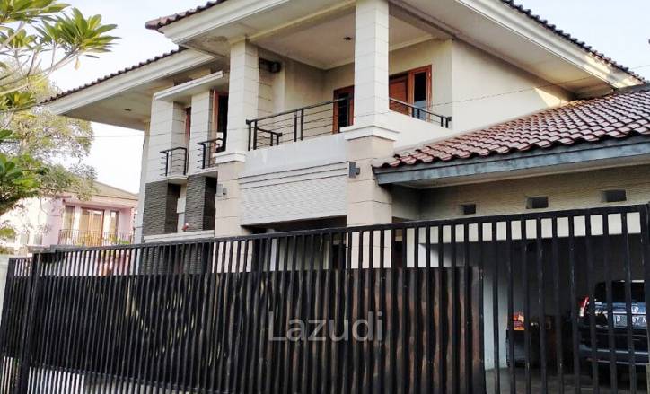 Rumah Dijual di BSD City Tangerang Selatan Dekat AEON Mall BSD dan Eka Hospital BSD