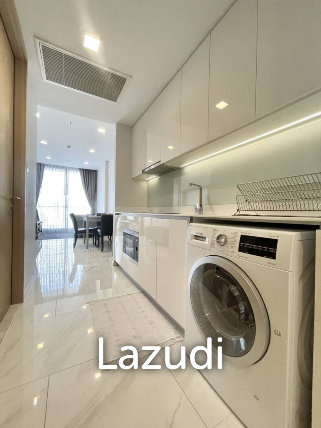 2 Bed 2 Bath 58.73 SQ.M Hyde Sukhumvit 11