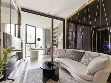 FYNN Asoke Contract for Sale. 1 bed+, sold out unit type, top floor, prime unit position.