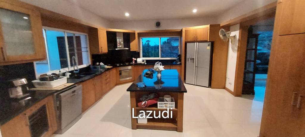 Modern Villa For Sell