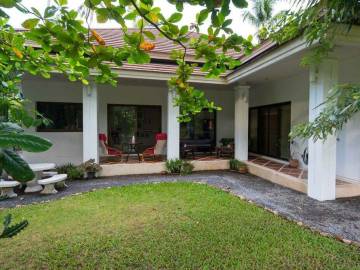 3 Bedroom House in Maenam