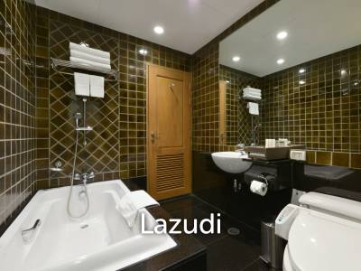 2 Bedroom Balcony Suite 96SQM Grande Centre Point Hotel Ploenchit