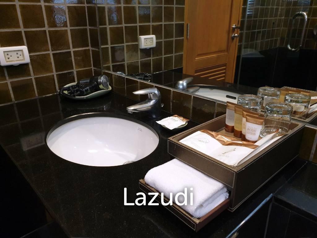 3 Bedroom Balcony Suite 131SQM Grande Centre Point Hotel Ploenchit