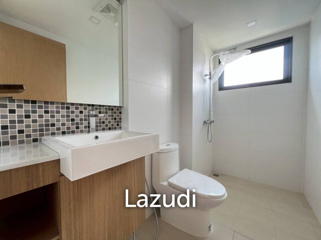 1 Bed 31.16 SQ.M The Breeze Condominium Bangsaray Phase 1