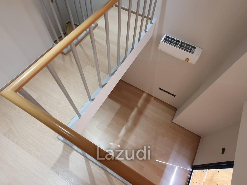 3 Bed 3 Bath 301 SQ.M Heart Sukhumvit 36