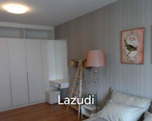 Room for sale @The Trust Condo - Corner unit