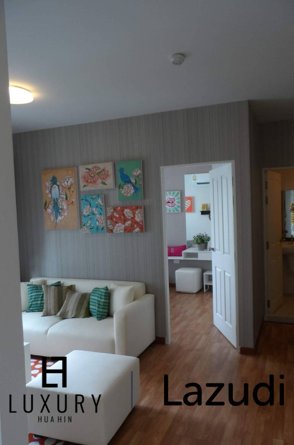 Room for sale @The Trust Condo - Corner unit