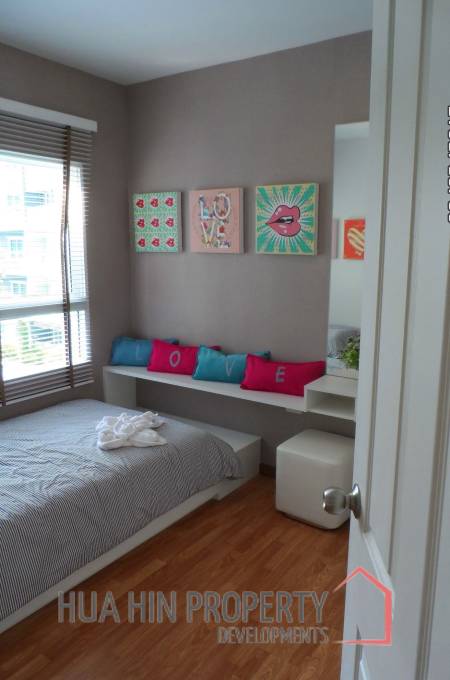 Room for sale @The Trust Condo - Corner unit