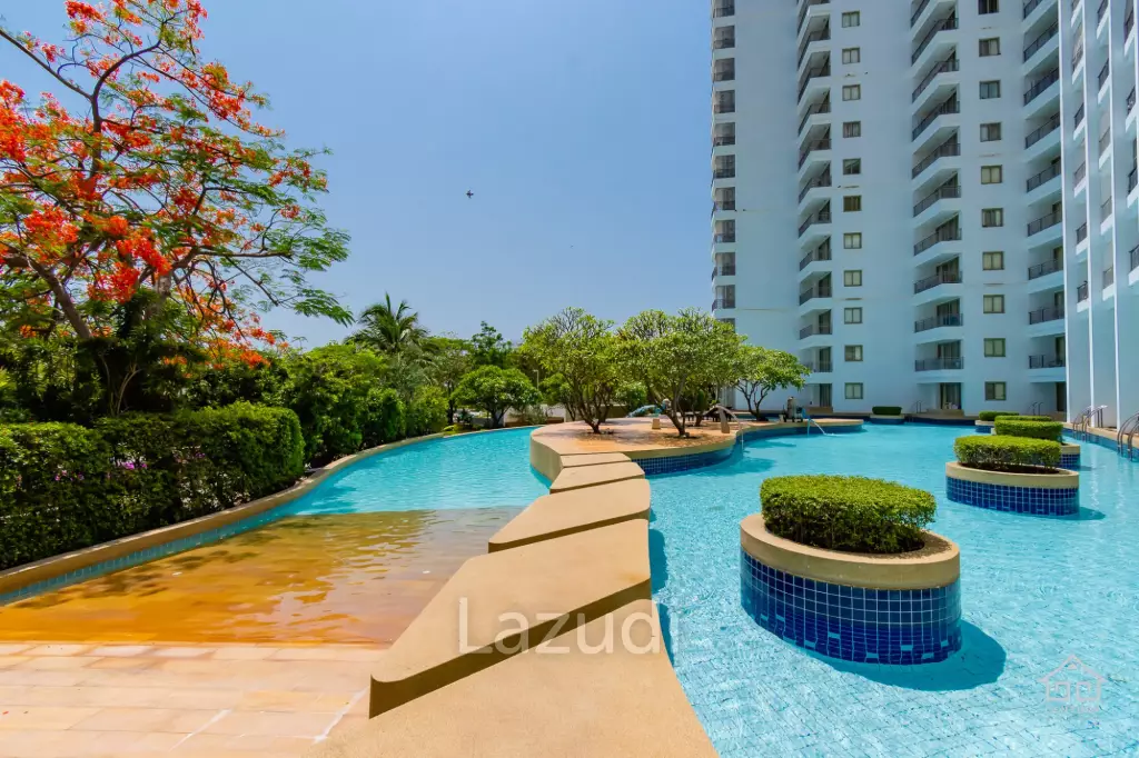 BOATHOUSE CONDO : 1 Bed Pool Access condo for sale