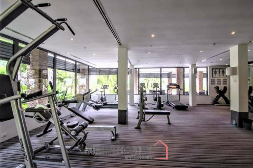 2 Bedroom Luxury Condo at Black Mountain Golf Course, With Fantastic Golf Course Views