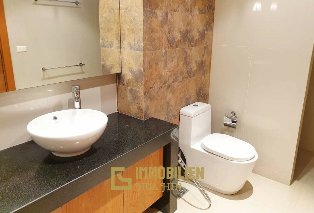 143 metro cuadrado 2 ` 2 Baño Condominio de Venta