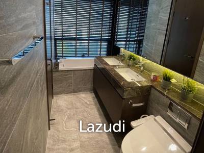 Corner unit @The ESSE Sukhumvit 36