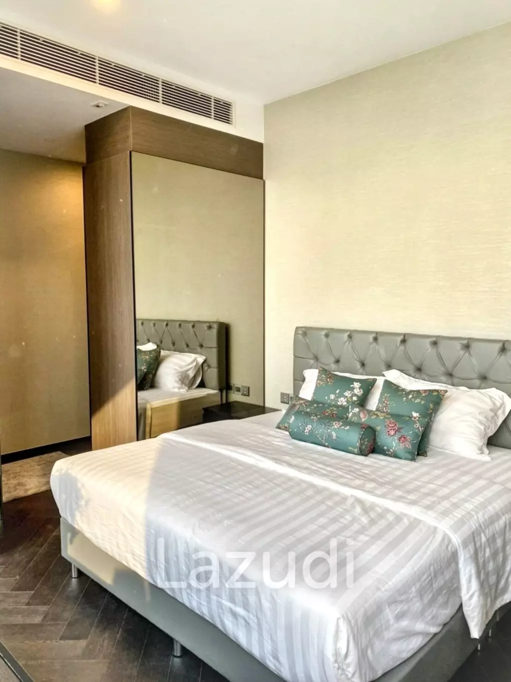 Corner unit @The ESSE Sukhumvit 36