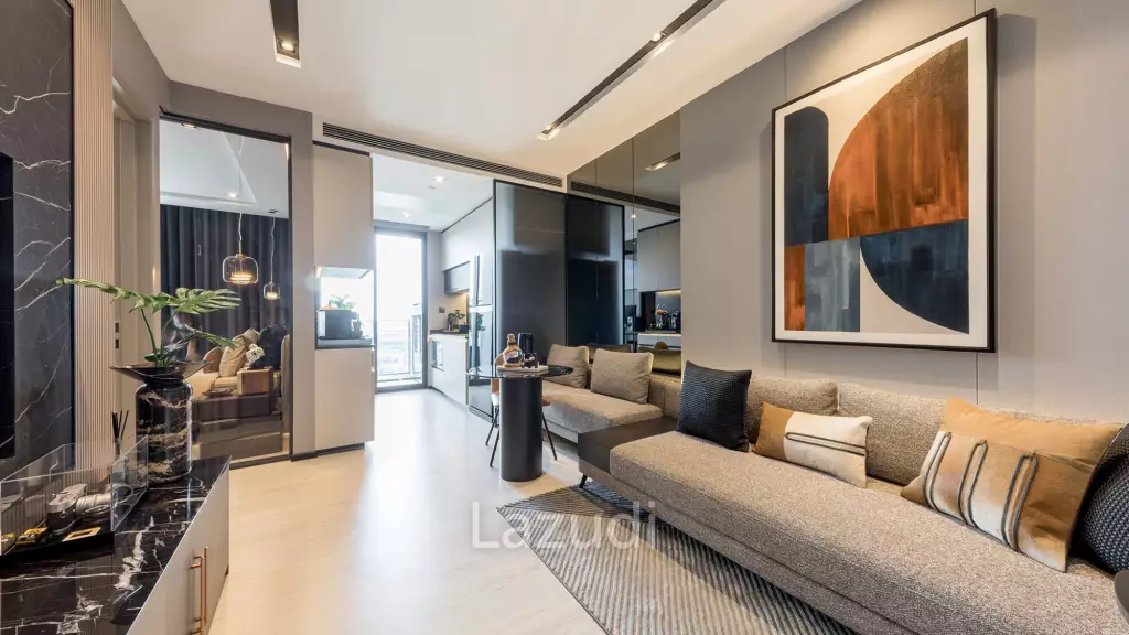 1 Bed 1 Bath 44.85 SQ.M The Room Sukhumvit 38
