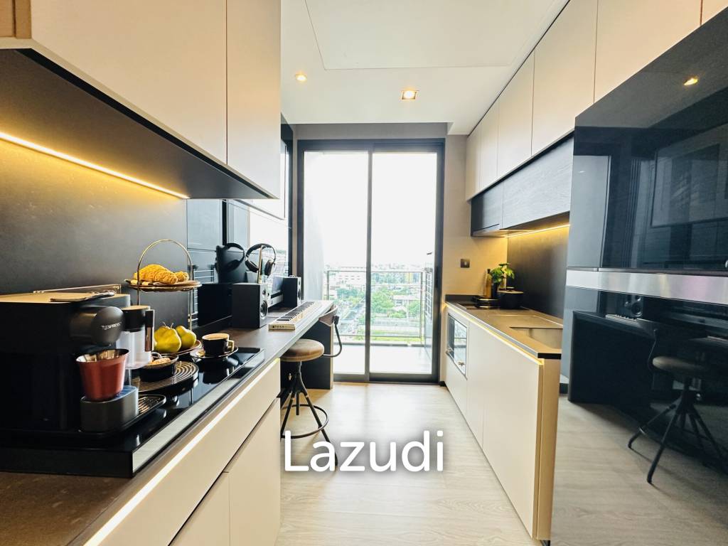 1 Bed 1 Bath 44.85 SQ.M The Room Sukhumvit 38