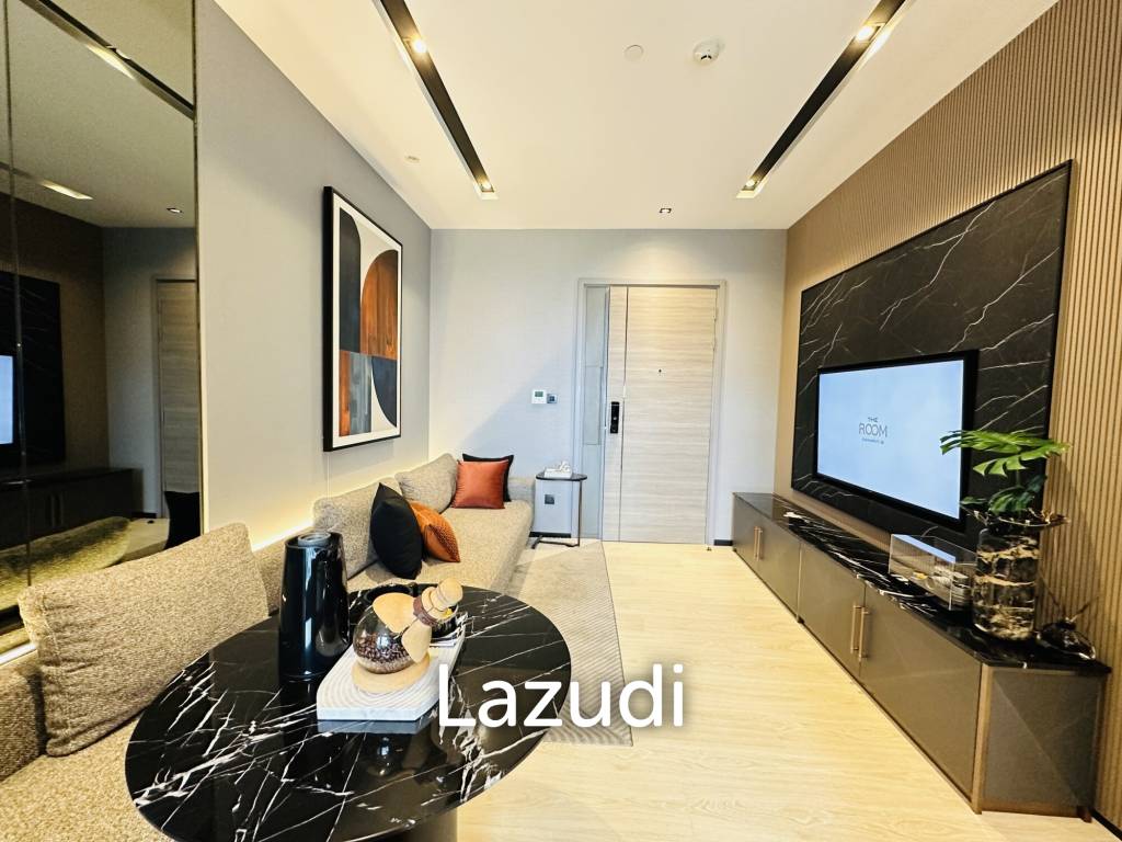1 Bed 1 Bath 44.85 SQ.M The Room Sukhumvit 38