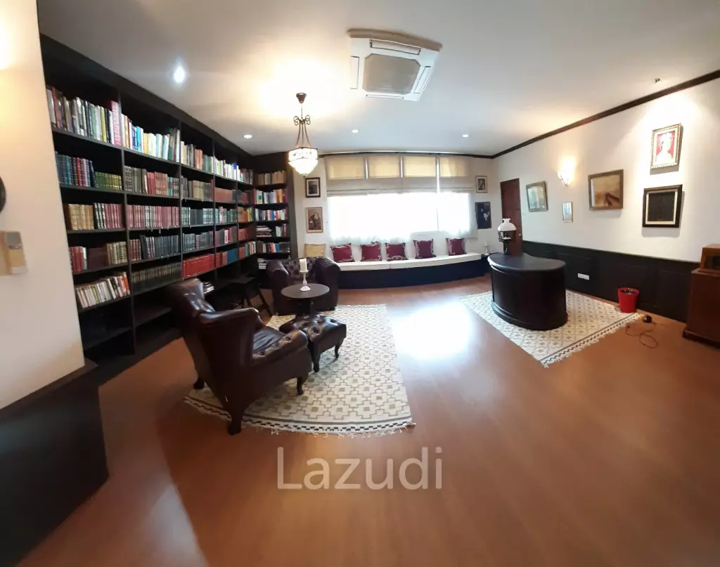 HOUSE AND OFFICE BUILDING FOR SALE