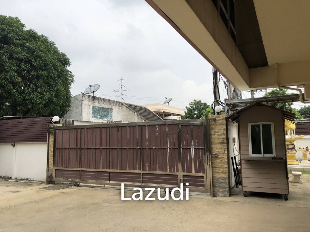 HOUSE AND OFFICE BUILDING FOR SALE