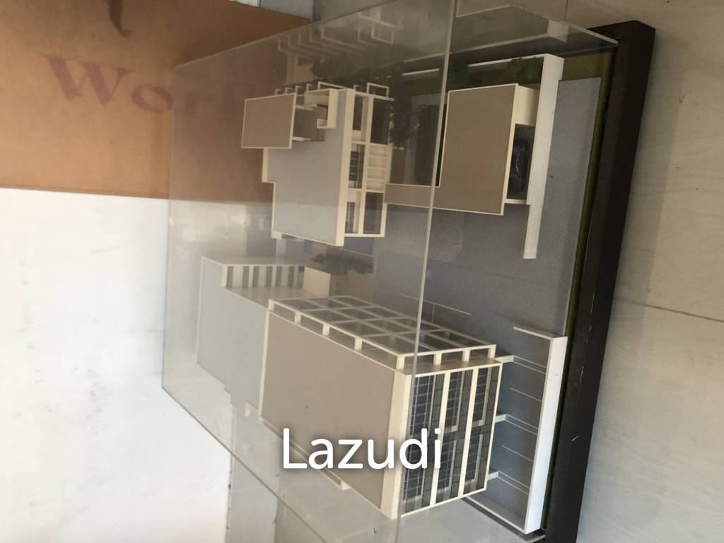 HOUSE AND OFFICE BUILDING FOR SALE