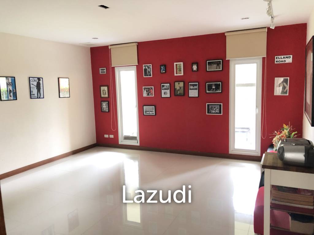 HOUSE AND OFFICE BUILDING FOR SALE