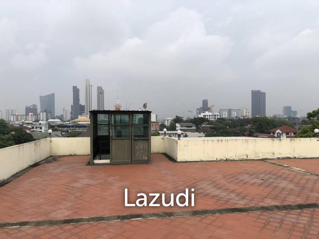 HOUSE AND OFFICE BUILDING FOR SALE