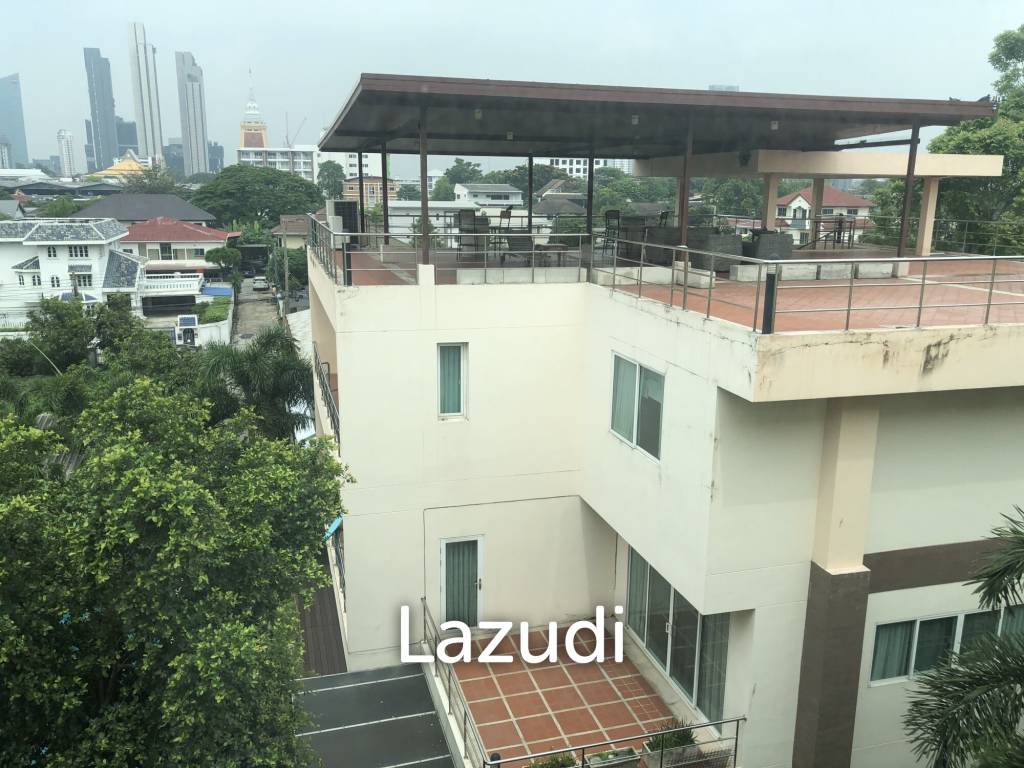 HOUSE AND OFFICE BUILDING FOR SALE