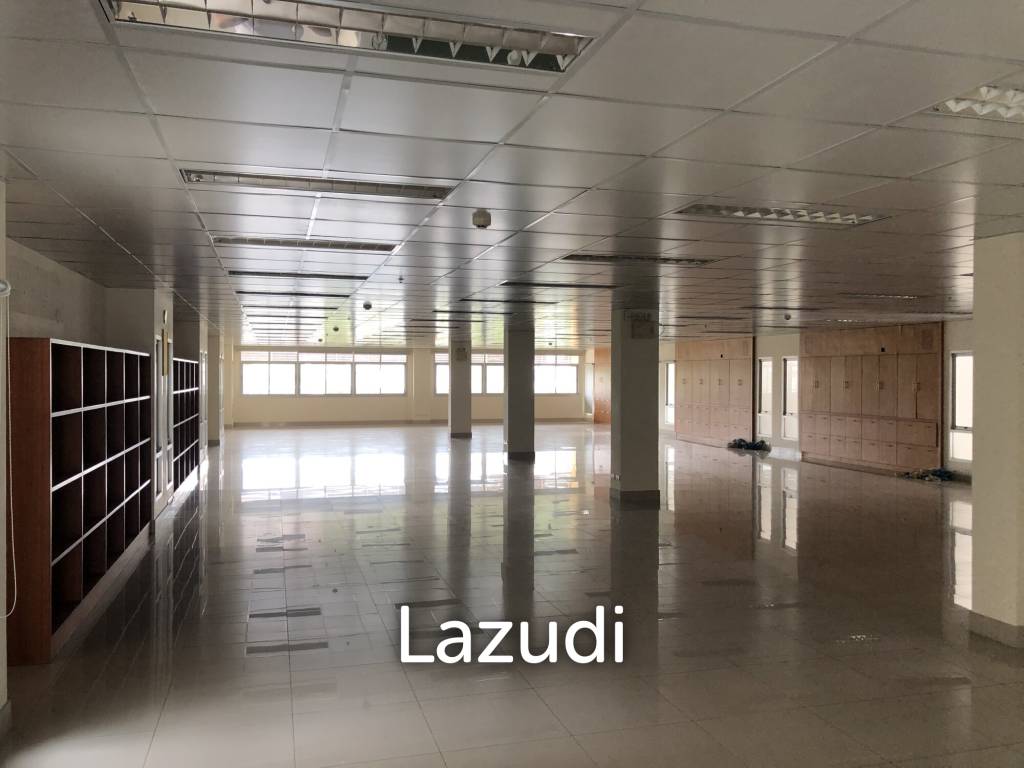HOUSE AND OFFICE BUILDING FOR SALE