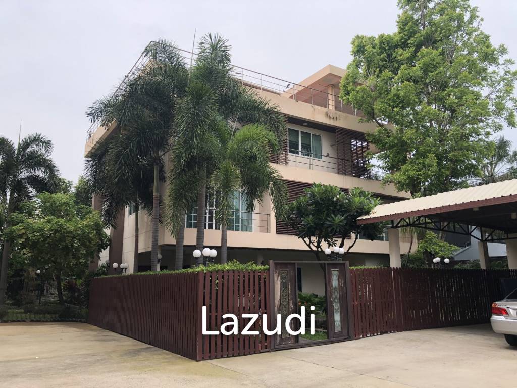 HOUSE AND OFFICE BUILDING FOR SALE